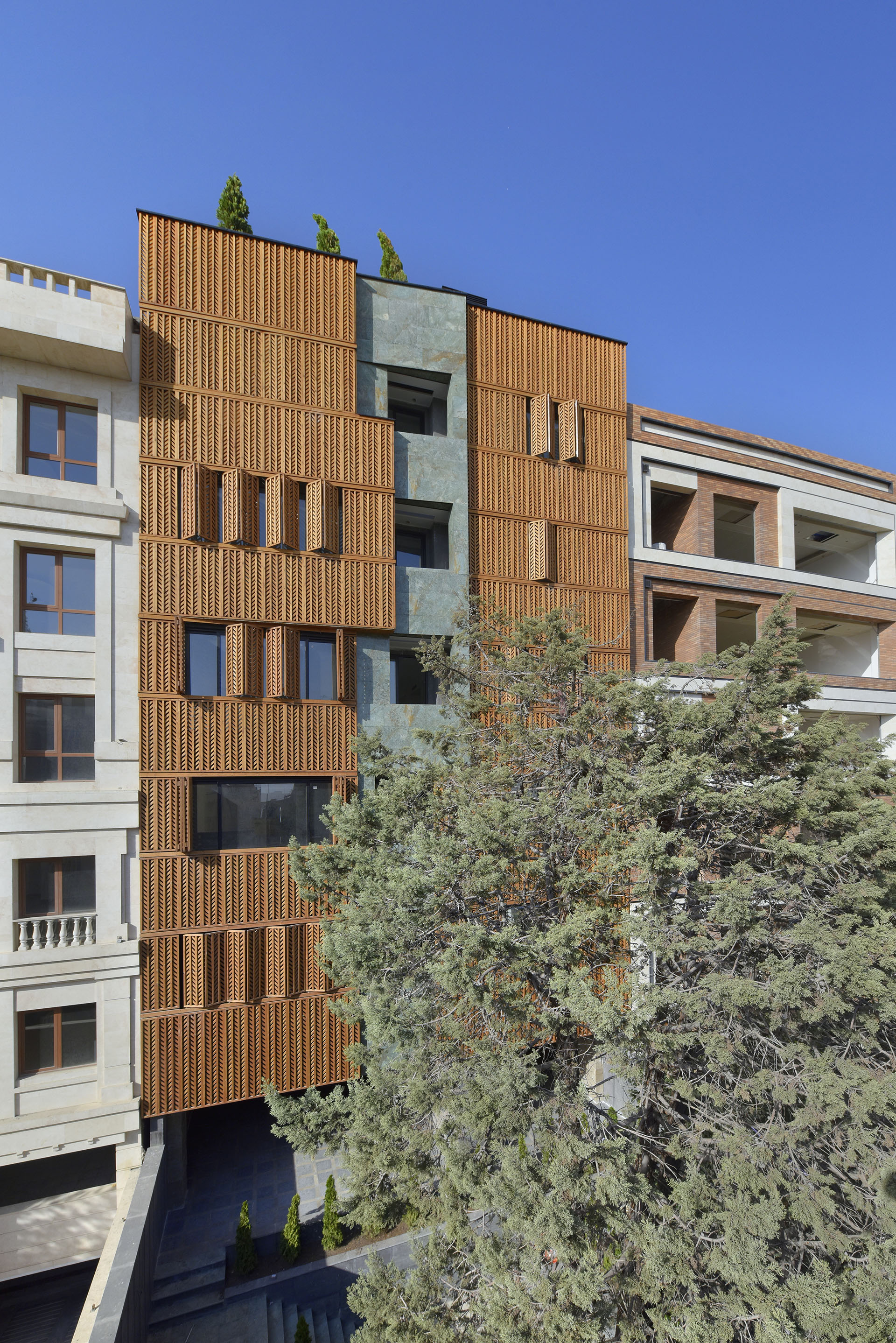 Pardis Residential Building in Tehran