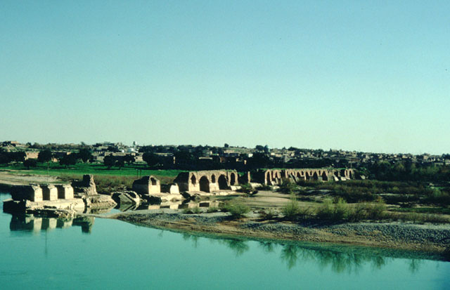 Pulband-i Shadurvan in Shushtar