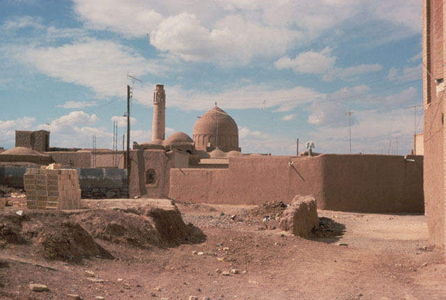 Imamzadah Ismail in Ardestan