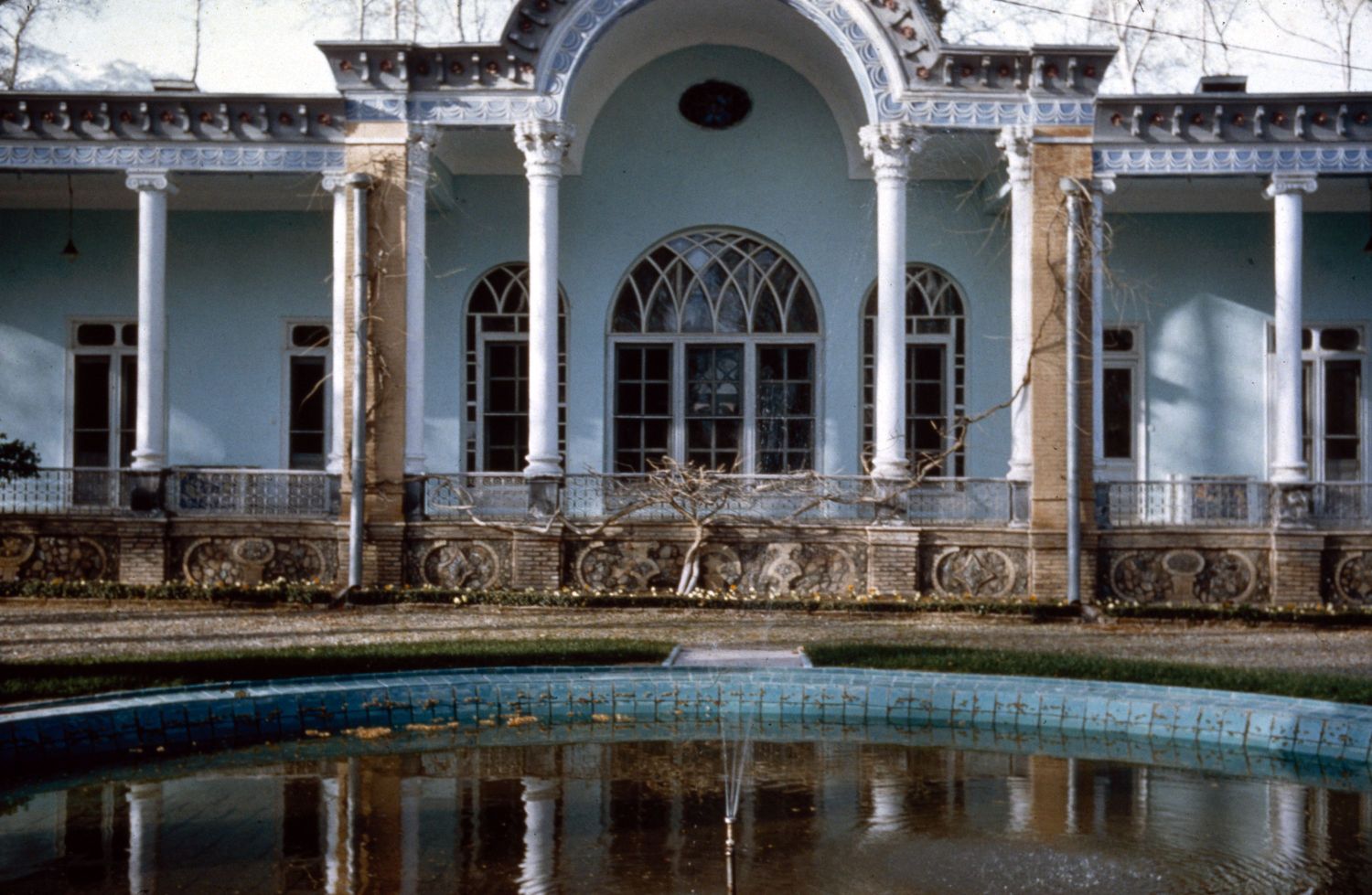 Bagh-i Safarat-i Italia (Tehran) in Tehrān
