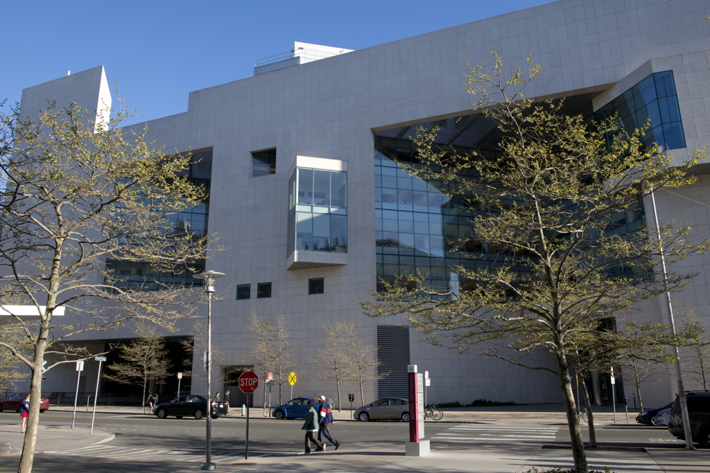 Brain and Cognitive Sciences Complex in Cambridge