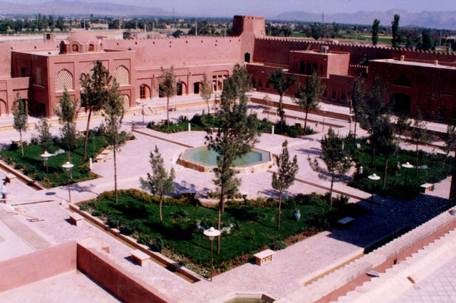 Googad Historic Citadel Hotel in Golpayegan