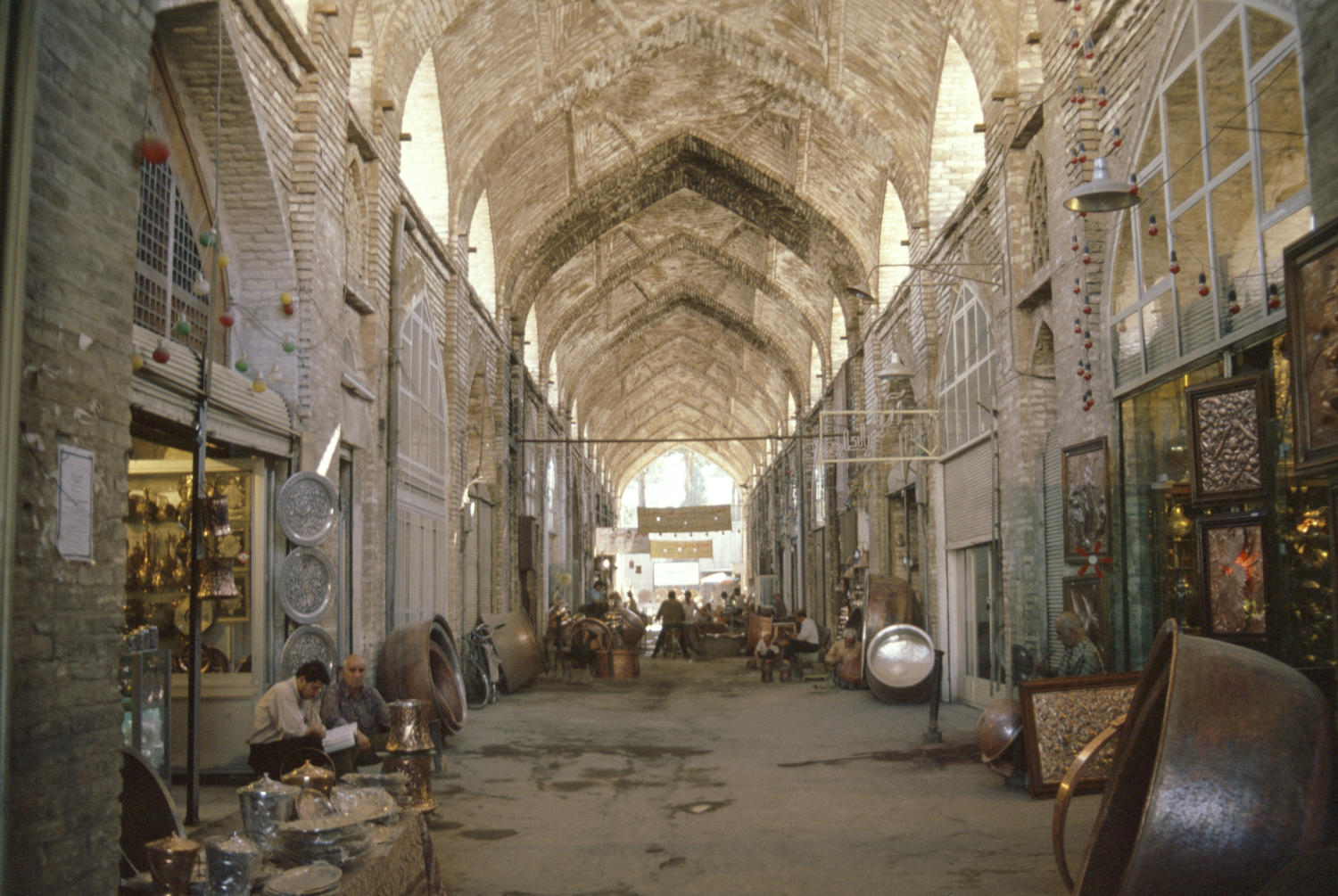 Bazar-i Qaysariyyah in Isfahan
