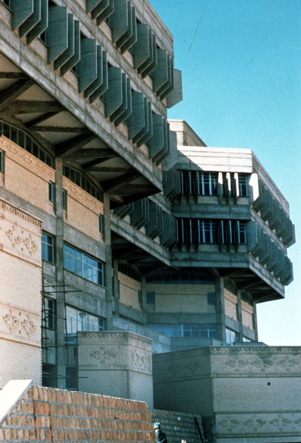 Bagh-e-Eram Students Residences in Shiraz