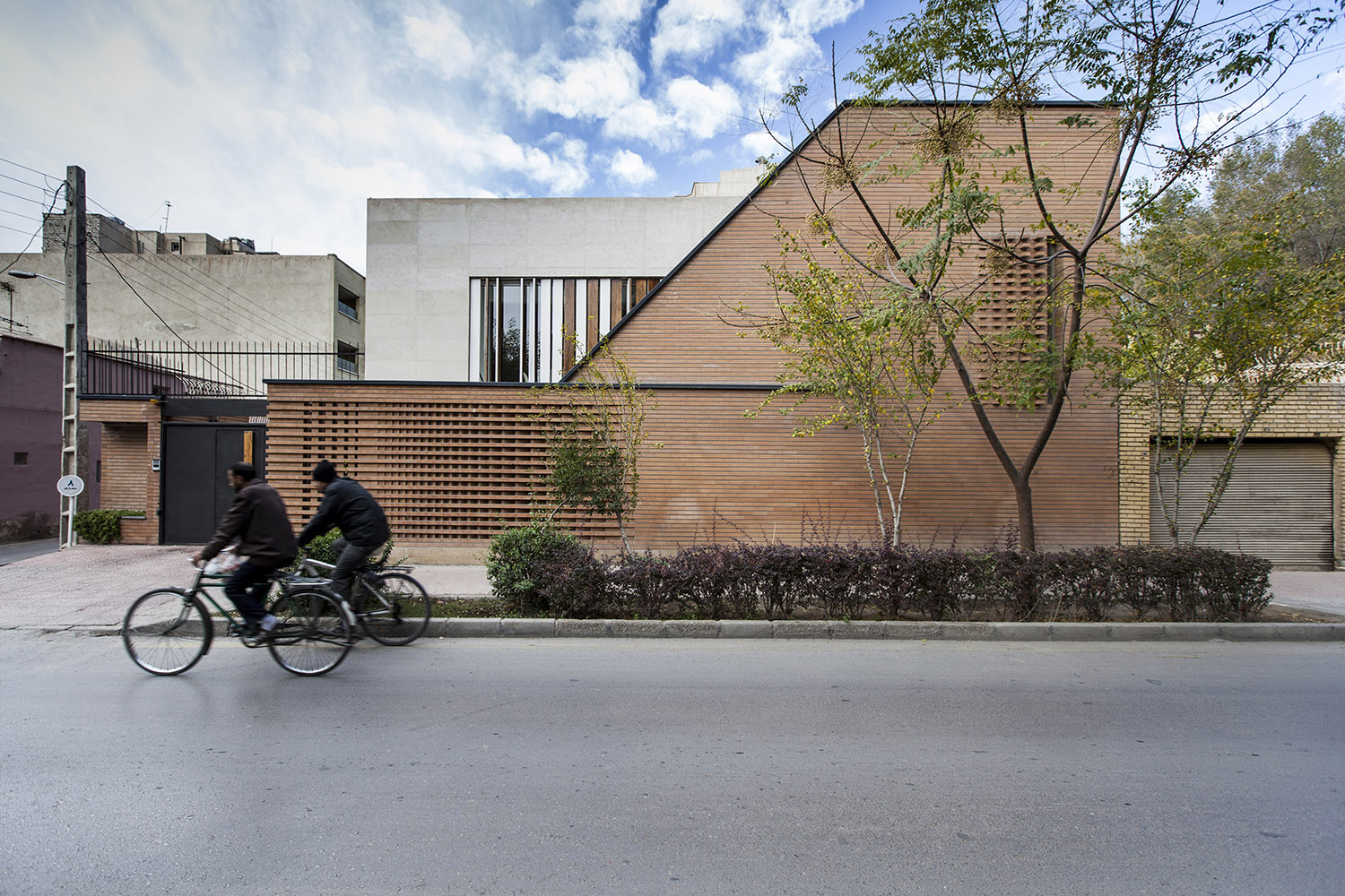 4x12 Studio in Isfahan