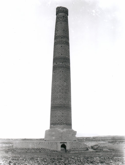 Minaret at Khusrawgird in Sabzavar