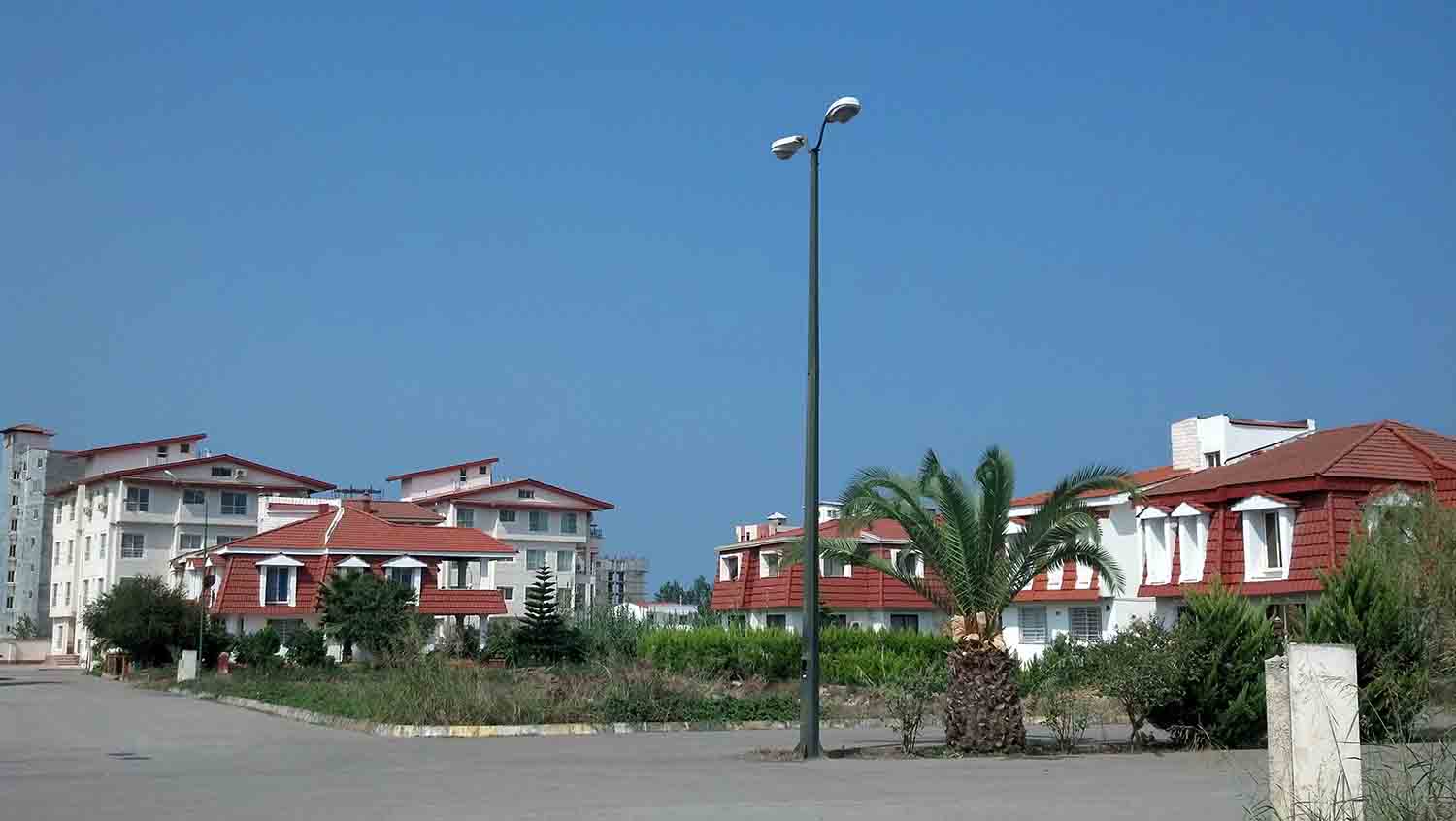 Maneli Coastal Residential Complex in Sorkhrud