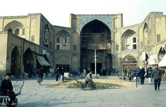 Sardar-i Qaysariyyah in Isfahan