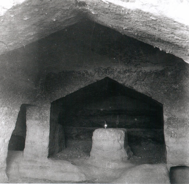 Cave with five altars in Maragha