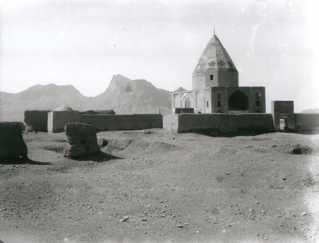 Takht-i Fulad Complex in Isfahan
