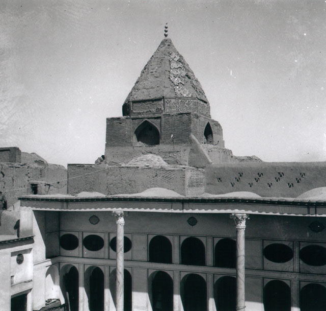 Imamzadah Baba Qasim in Isfahan