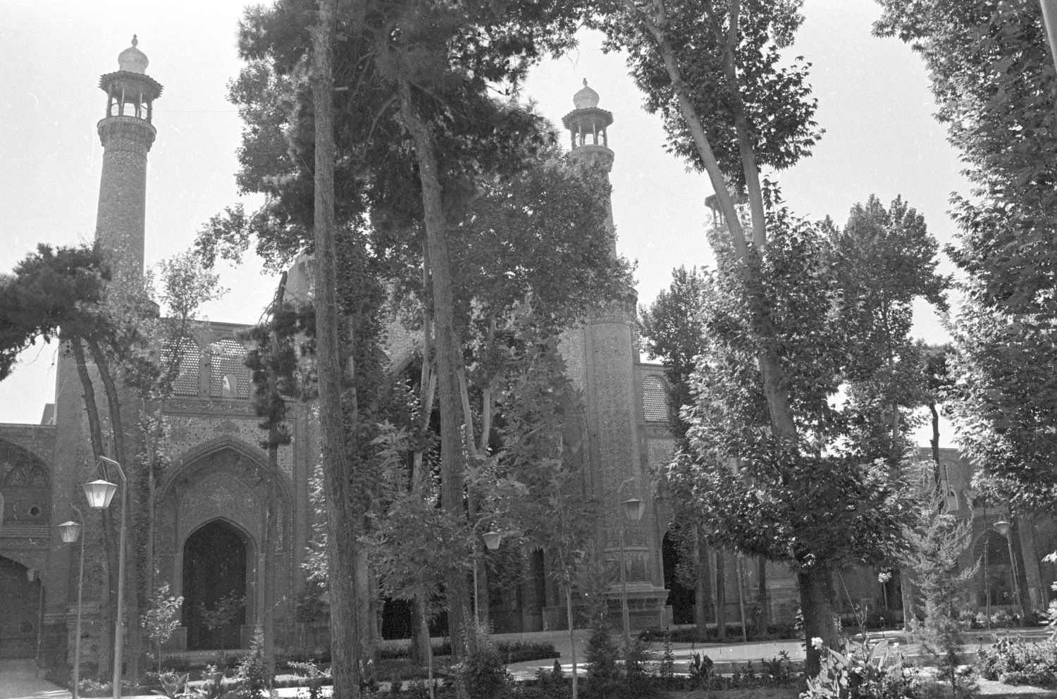 Masjid-i Sipahsalar in Tehran