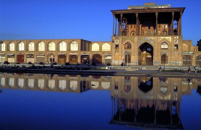 Ali Qapu, Chehel Sutun and Hasht Behesht Restoration in Isfahan