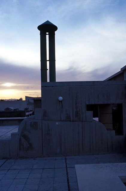 Vanak Housing in Tehrān