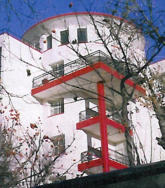 منزل مسکونی در شمال تهران (۱۳۴۵–۱۳۶۷)