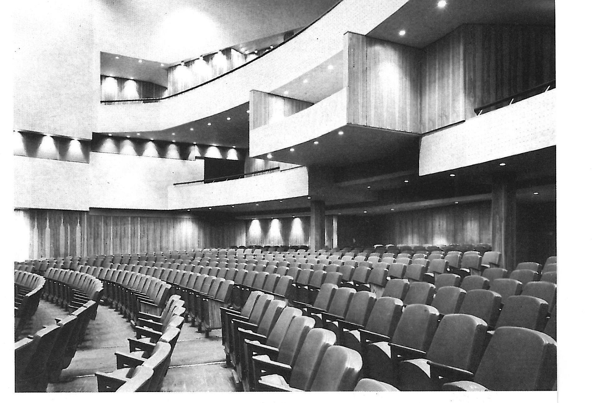 Rivoli Cinema, Tehran, 1341 (1962)