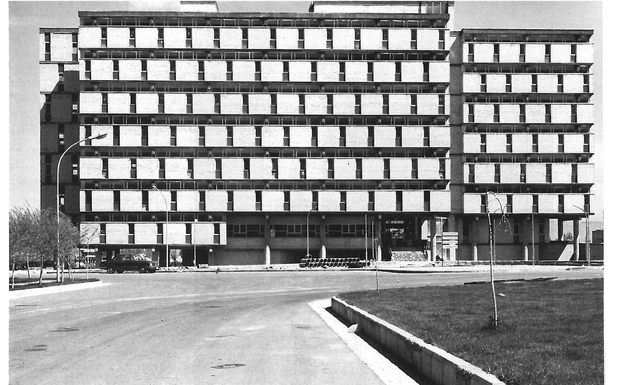 Tabriz Tractor Manufacturing, administrative building, 1348 (1969)