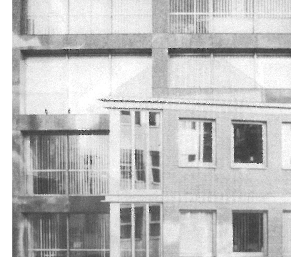 Gábor Turányi, office building on Asbóth Street, Budapest, 1993