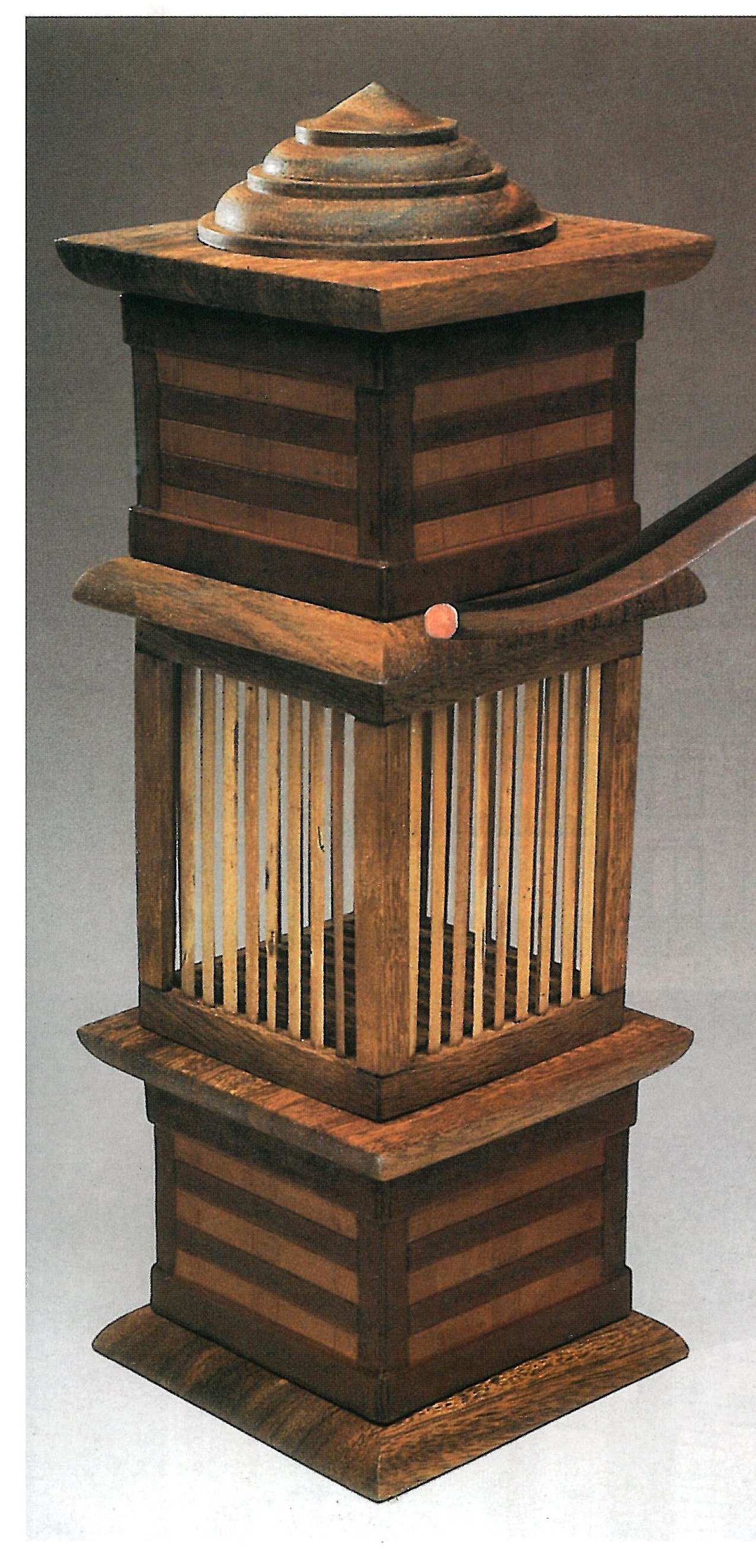 Judit Brada — box of okoumé, oak and leather, 1996