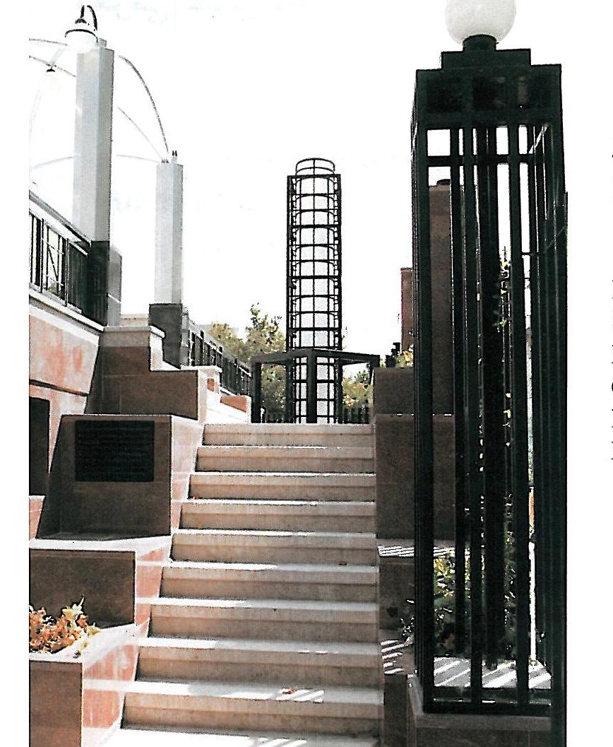 Office Building, Shahid Ahmad Qasir (Bukharest) St., Tehran, 1994-1998 — stairway at the south entrance
