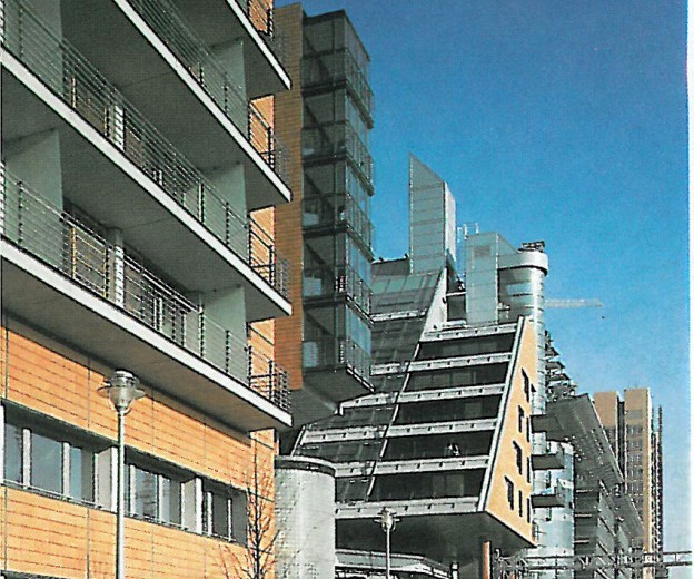 Detail view of a corner at the base of one of the blocks
