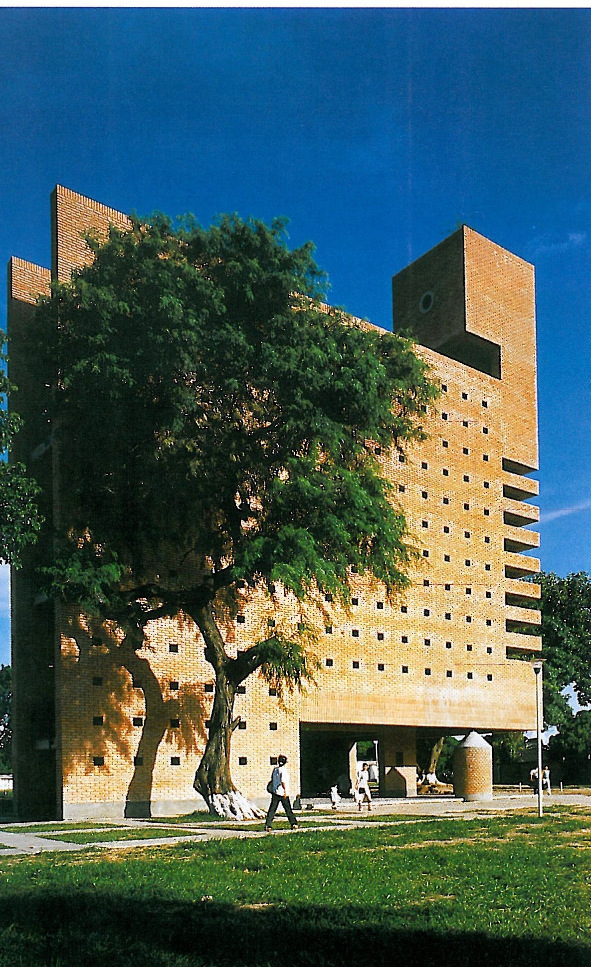 نمای اصلی
