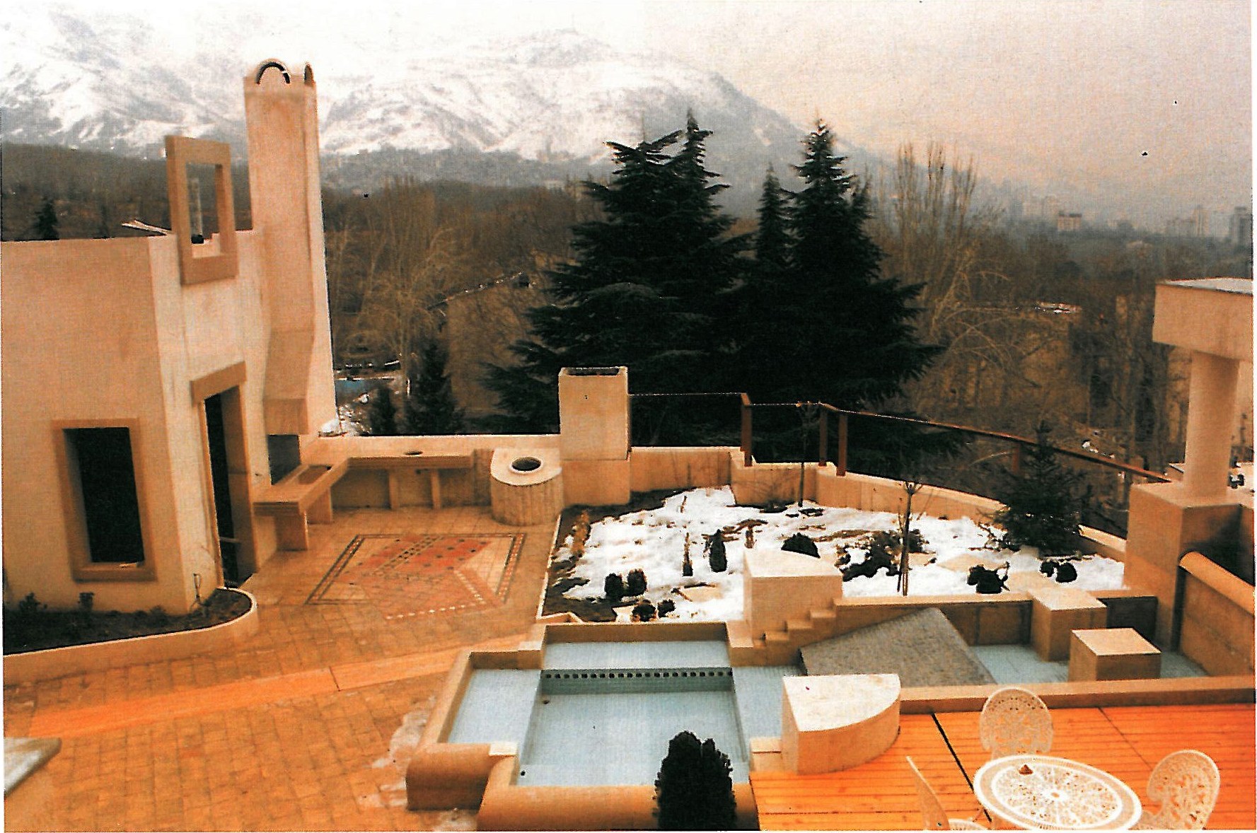 Hashemi's Residence — roof terrace