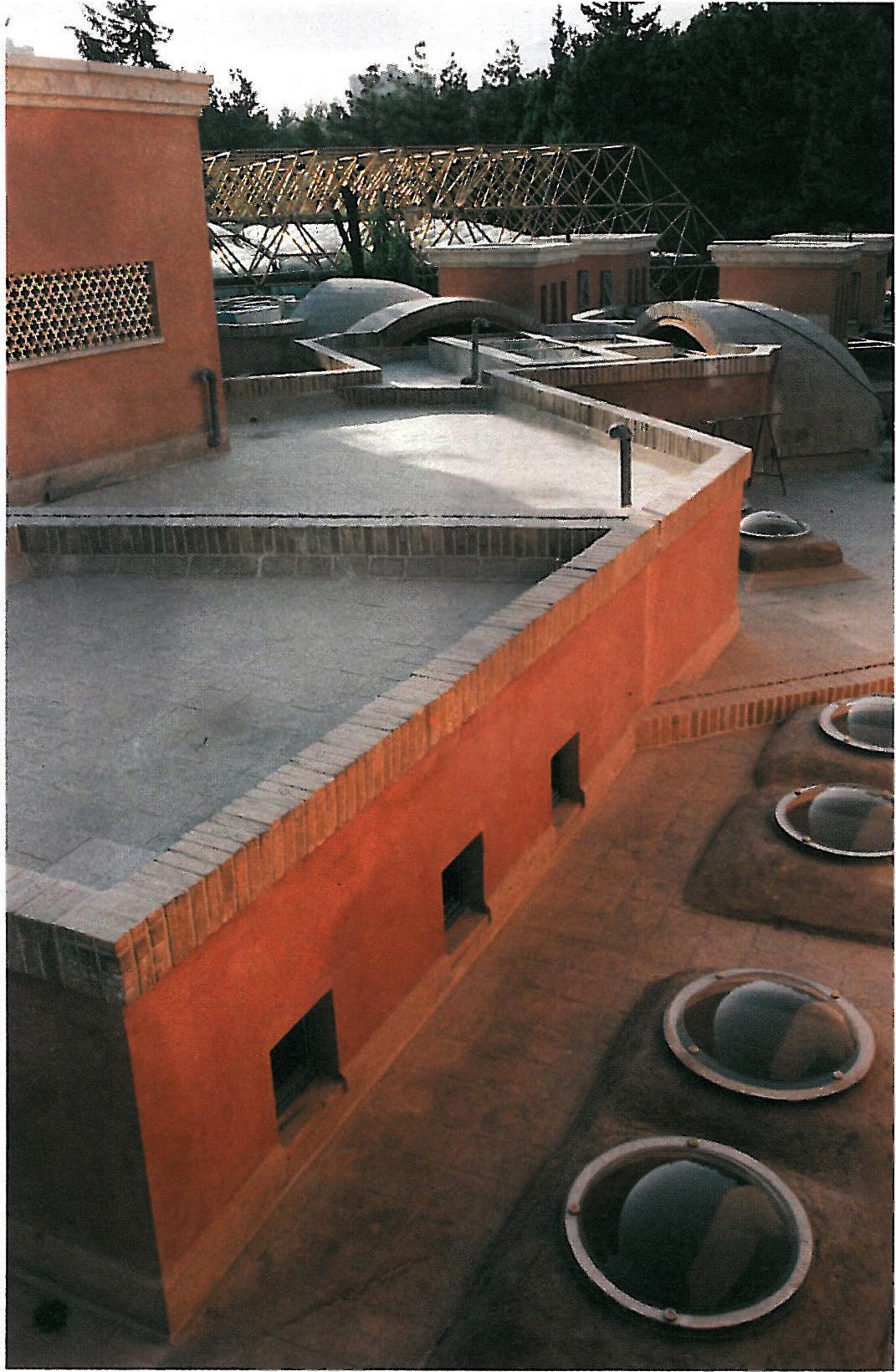 Vanak Sports & Recreational Center — roof