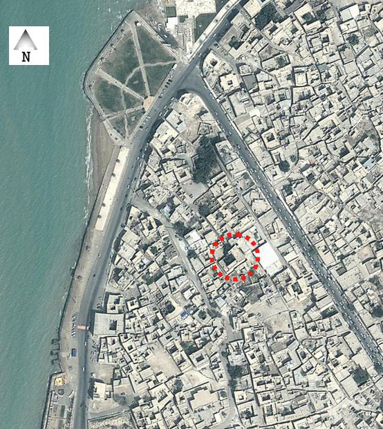 Aerial satellite view of old Bushehr with the Dehdashti Edifice location circled in red