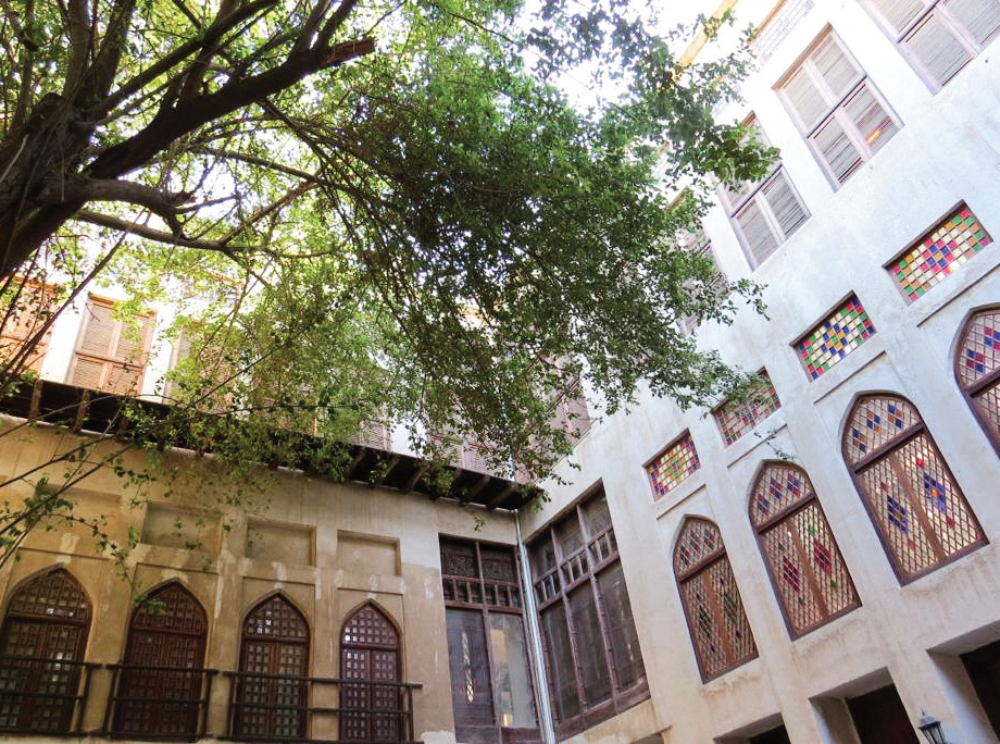 Dehdashti Edifice architectural detail