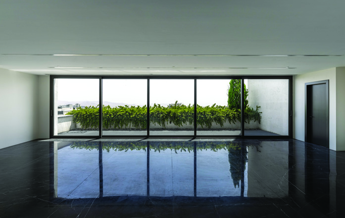 Sarv Commercial-Office Building