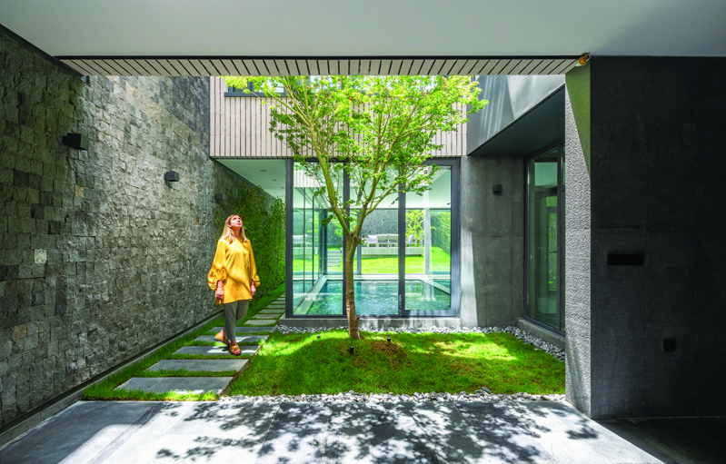 Roshana Villa