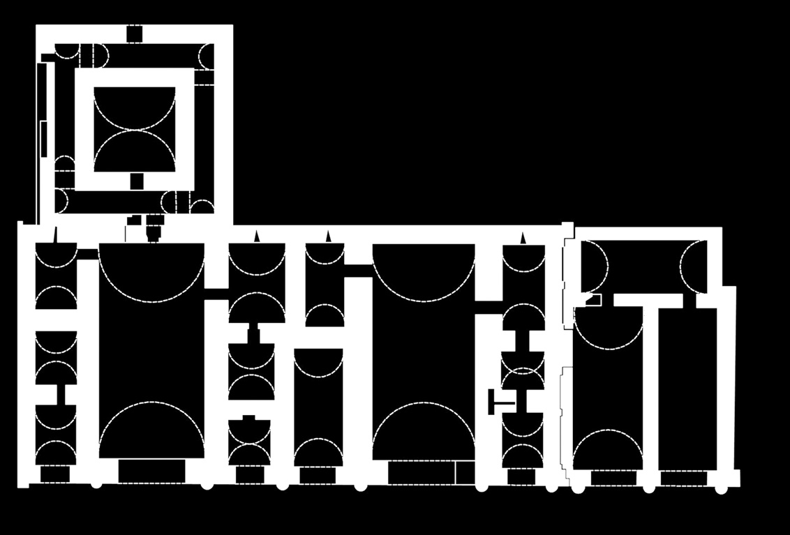 Architectural floor plan of the Palace of Hatra and its Anahita temple, showing vaulted halls and the square temple chamber