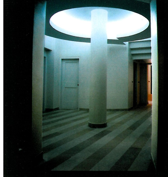 Vizheh-Graphic Building, Tehran — interior