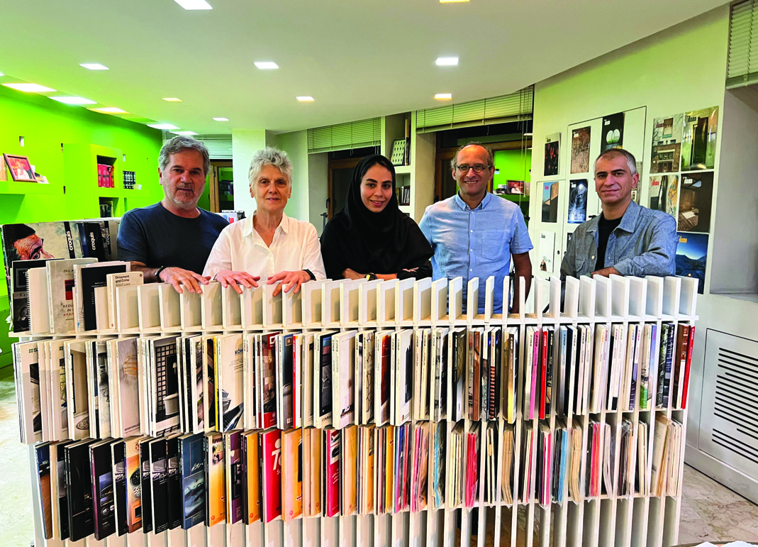 Group photo of the 25th Memar Award jury members and sponsors at the ceremony