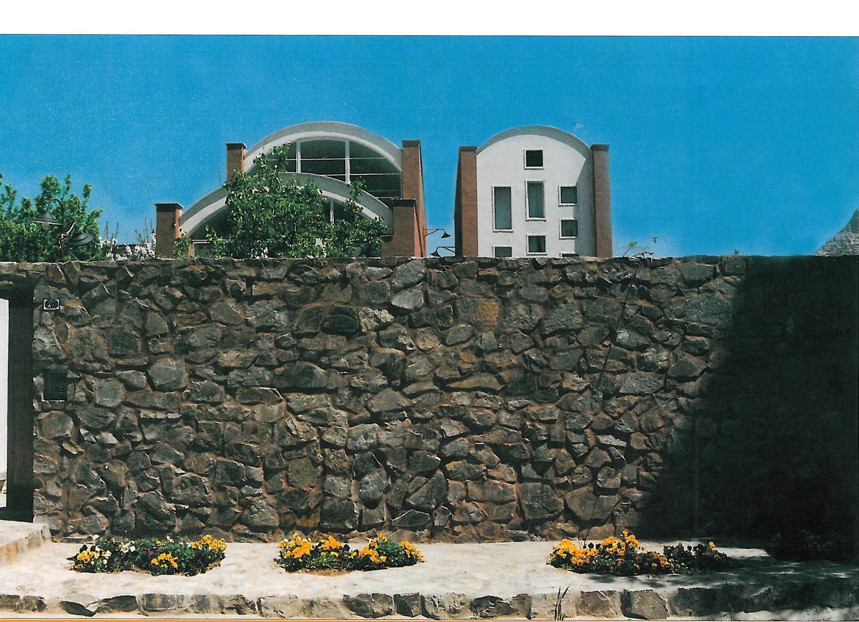 Sadri House, Isfahan (1st place) — exterior view
