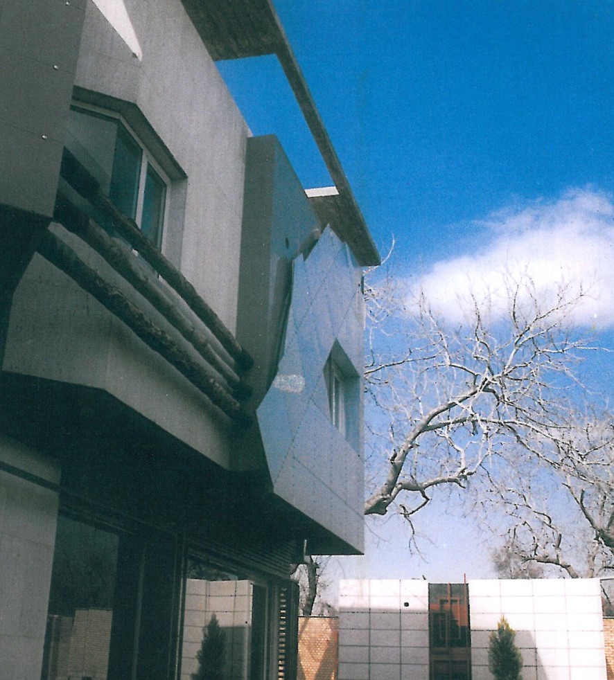 House No.3, Shiraz (4th place) — exterior view