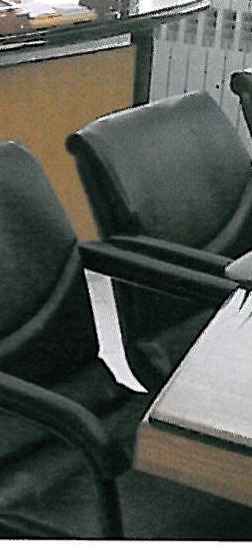 Central communal table with integrated work equipment