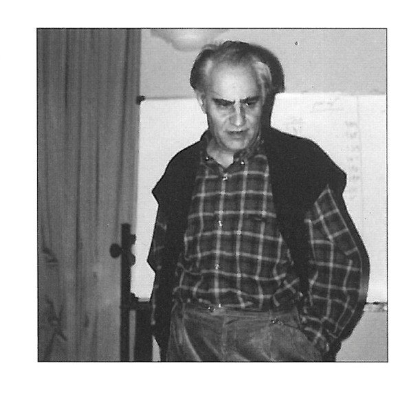A jury member at the Grand Me'mar Award 81