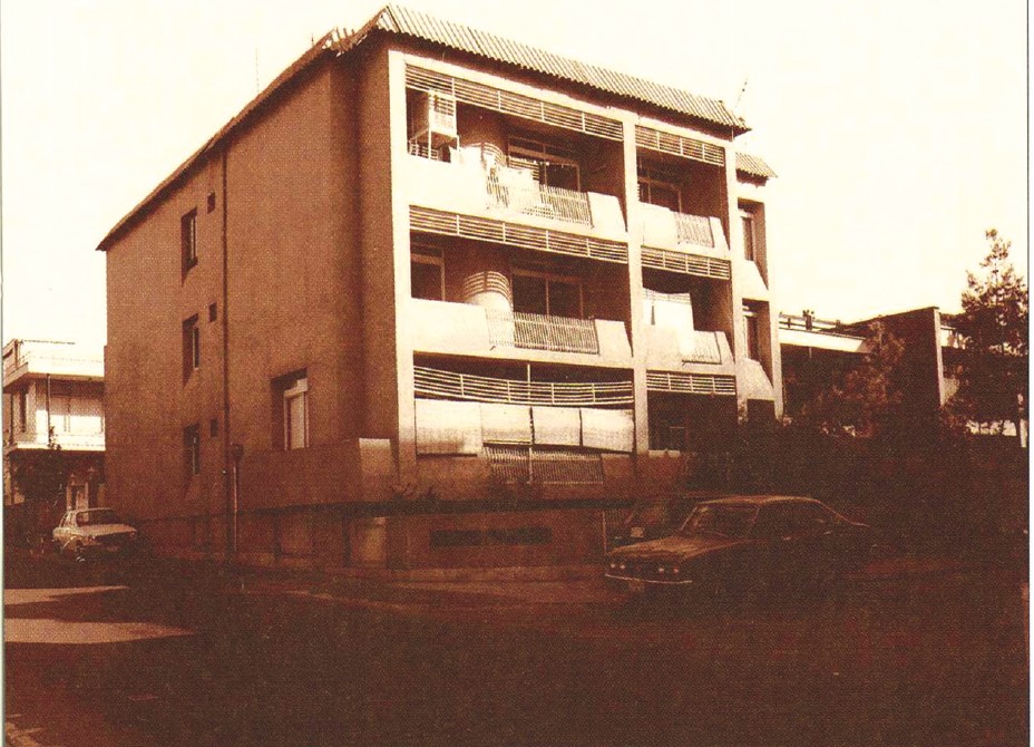 Jamshid Abad apartment building (Tehran) by Masood Afsarmanesh