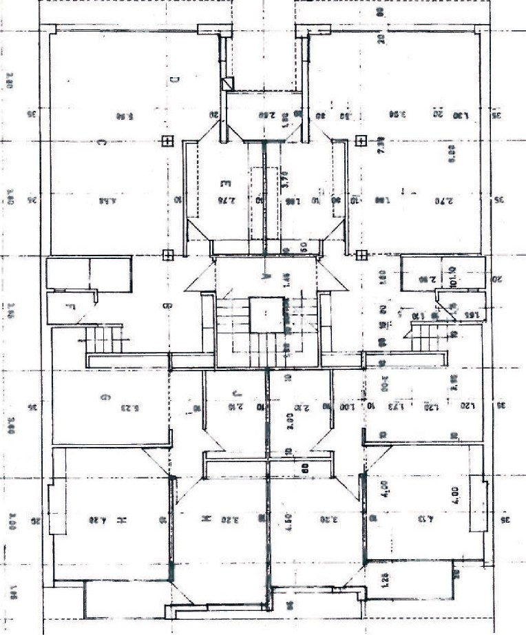 Typical floor plan of the Zaferanieh apartment building