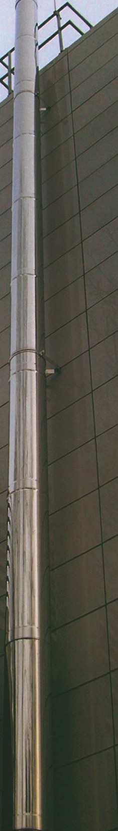 مدرسه در بافت شهری ایران