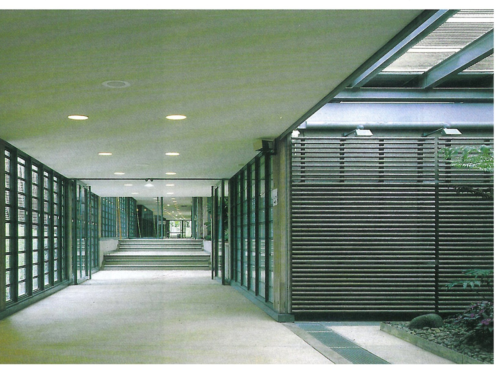 henri ciriani conversation p62 1