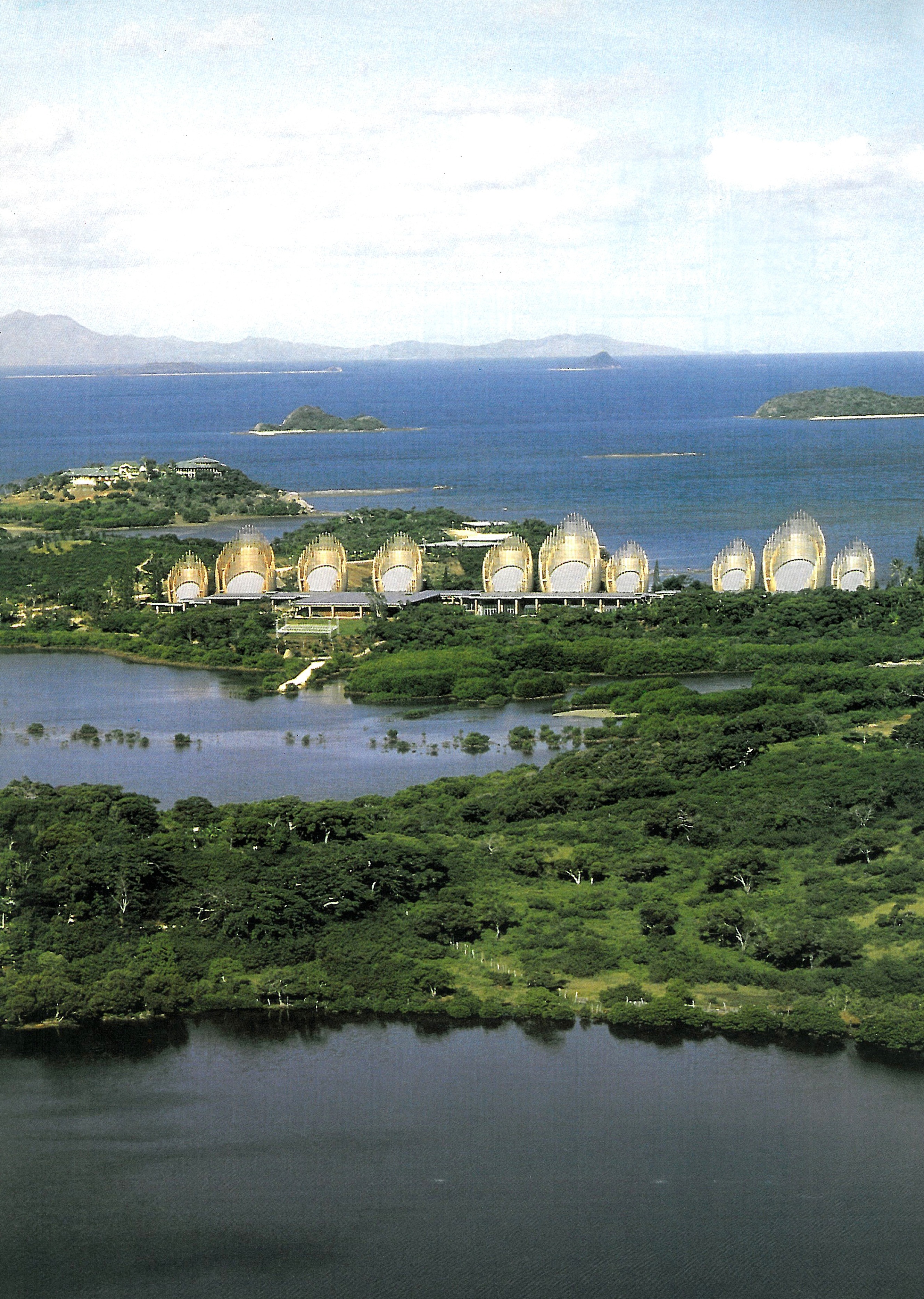 Renzo Piano: Jean-Marie Tjibaou Cultural Center