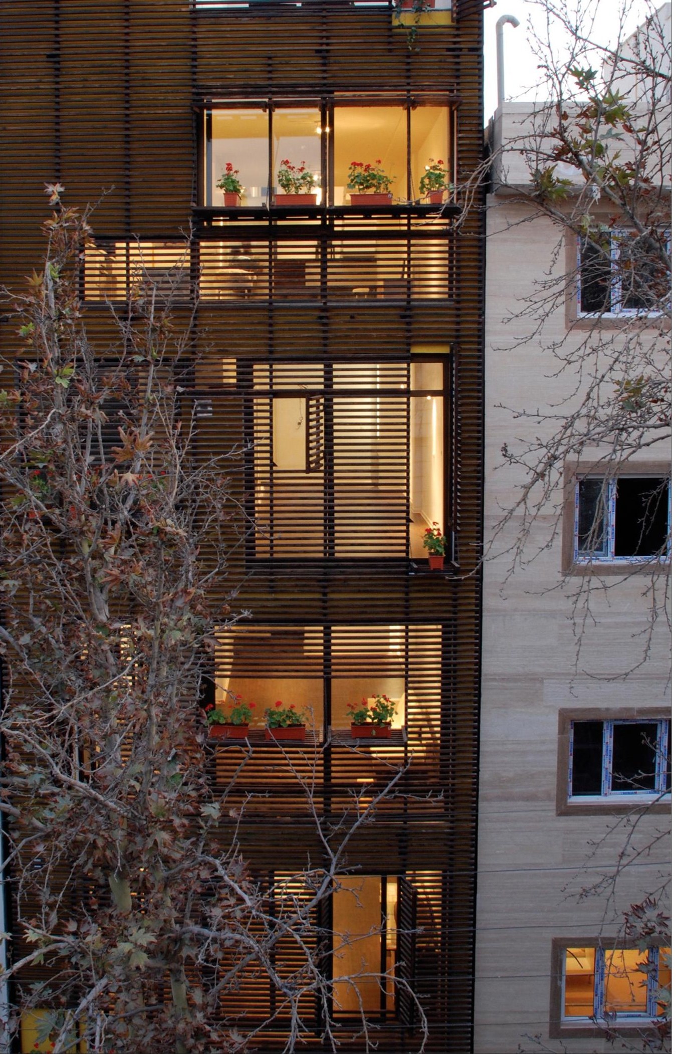 برندگان ساختمان‌های مسکونی، رتبه دوم