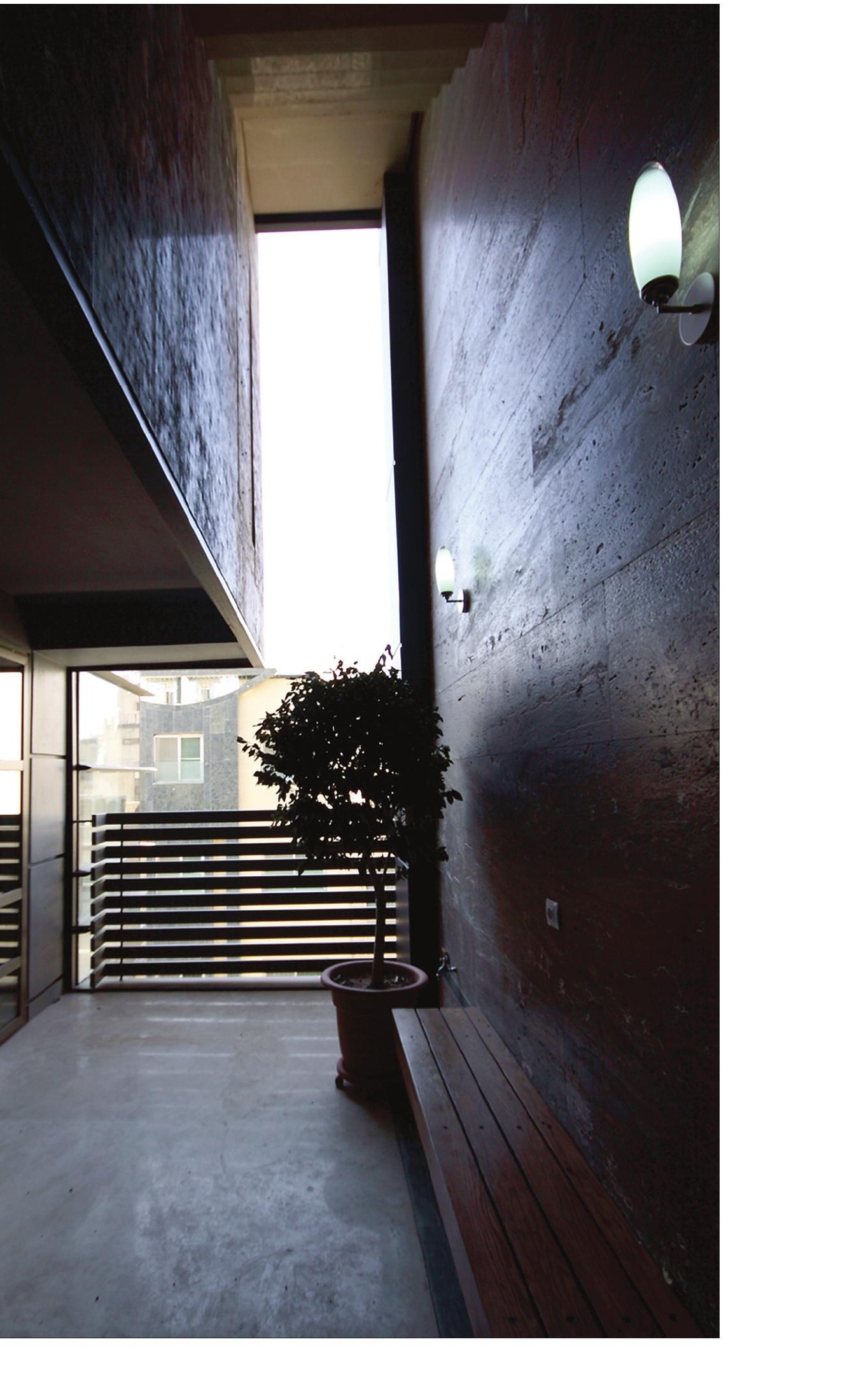 Yarmand Building balcony view
