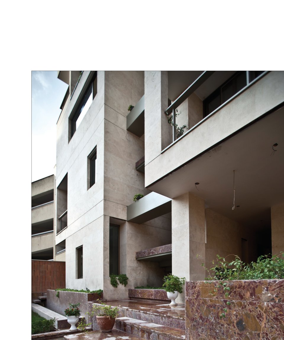 Bagh Negar Residential Building in Isfahan