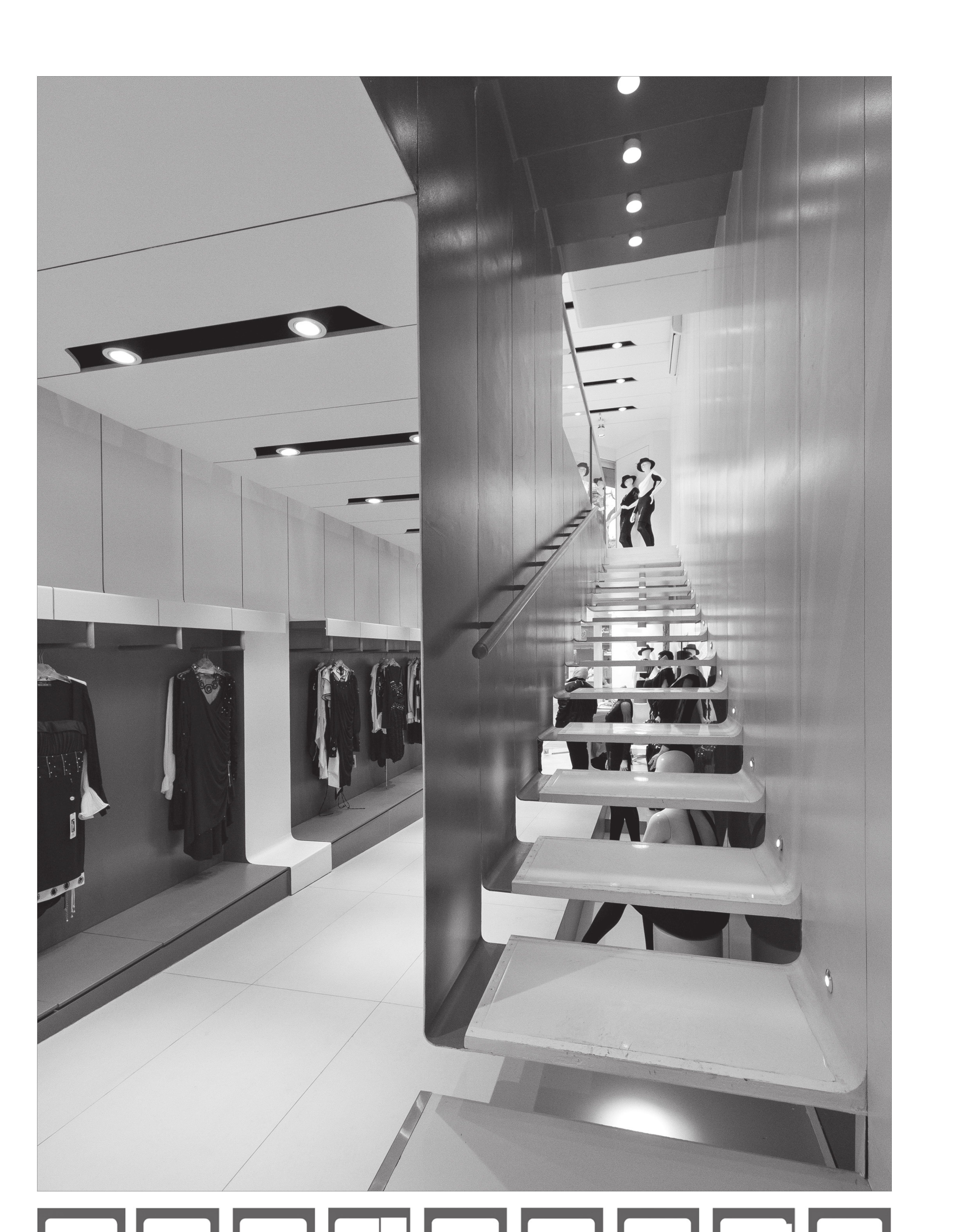 Tash 7 — cantilevered stair display