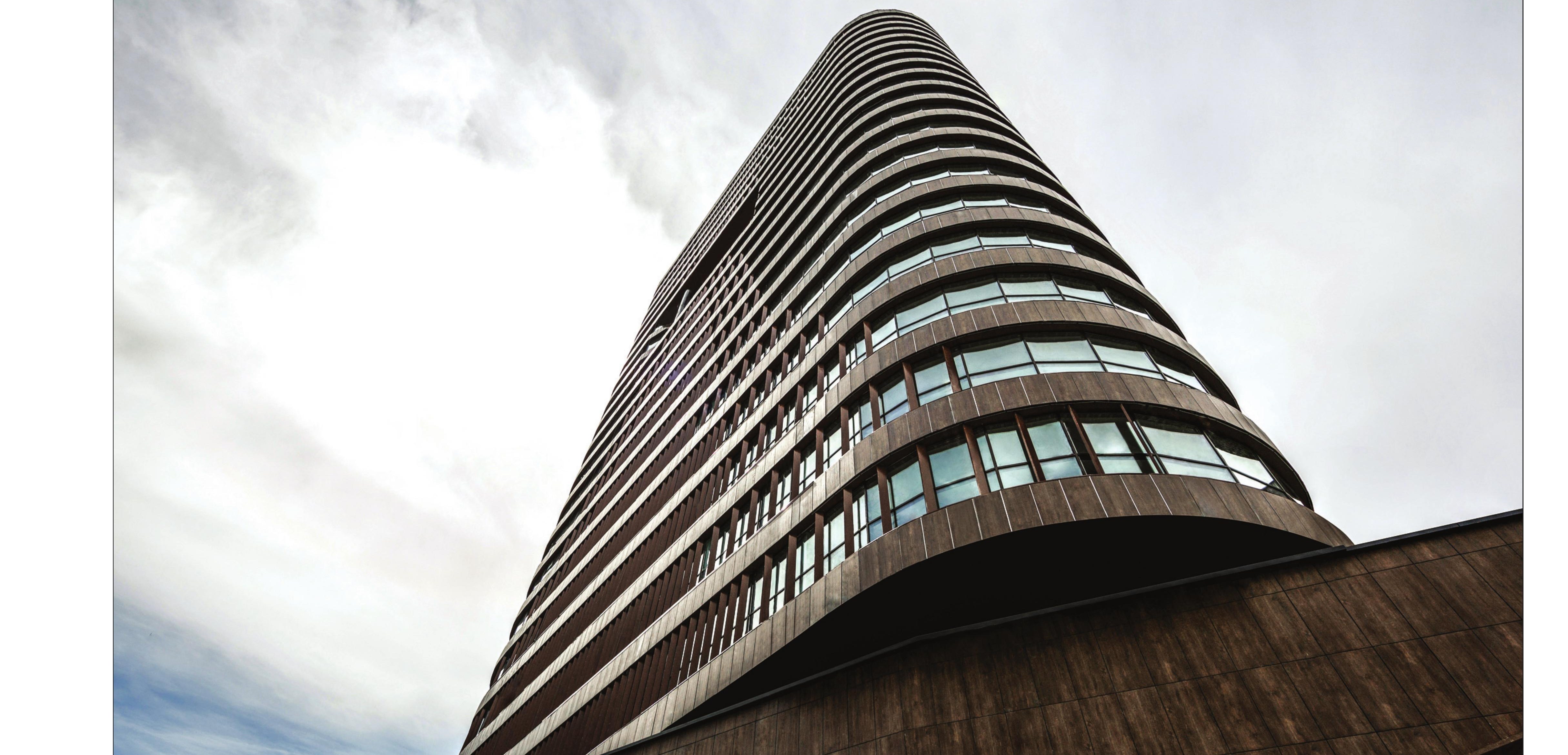 3rd Place (Shared): Vozara Royal Office Tower, Tehran