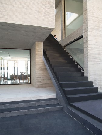 Bridge from terrace to library on the first floor